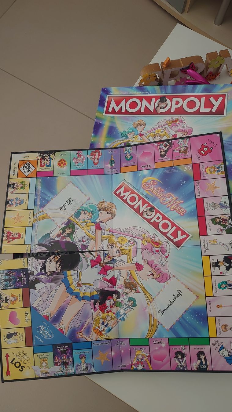 Hasbro Giochi: Sailor Moon Monopoly – Nuovo (secondo la descrizione) da Buchs SG venduto da Looni-Maah 3