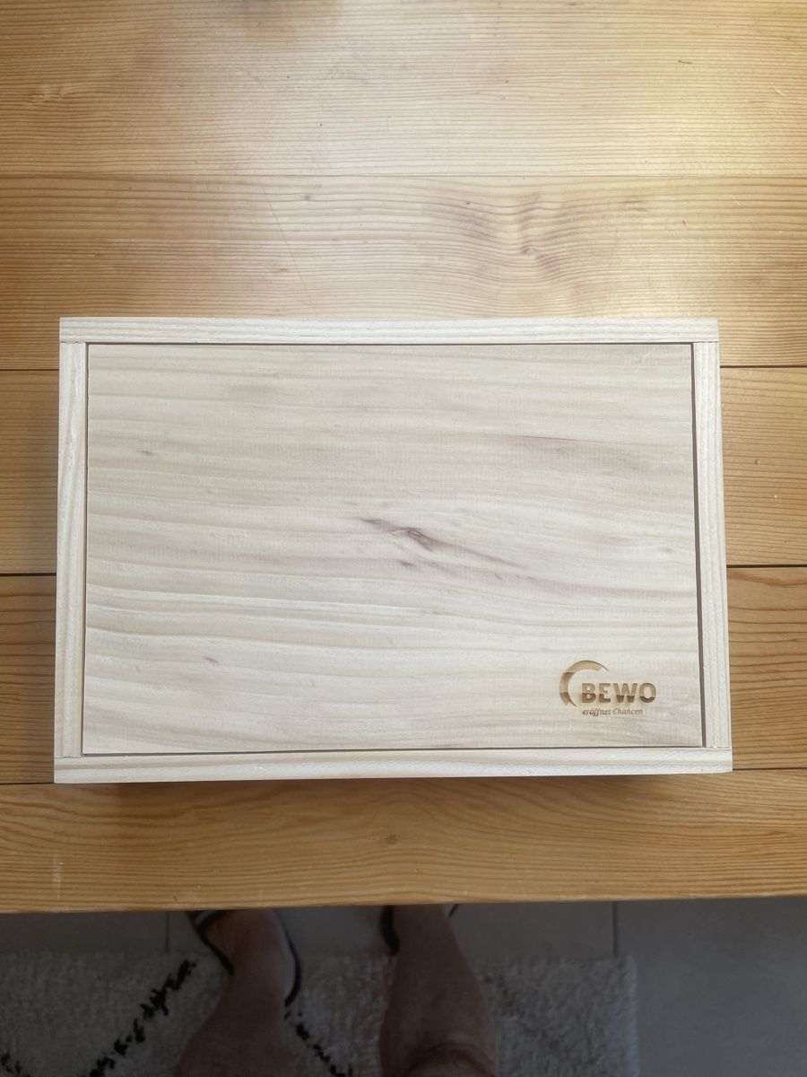 Articoli in legno: Geschenkbox BEWO ( Gratis Versand) – Nuovo (secondo la descrizione) da Affoltern im Emmental venduto da Bin_wtm2 1