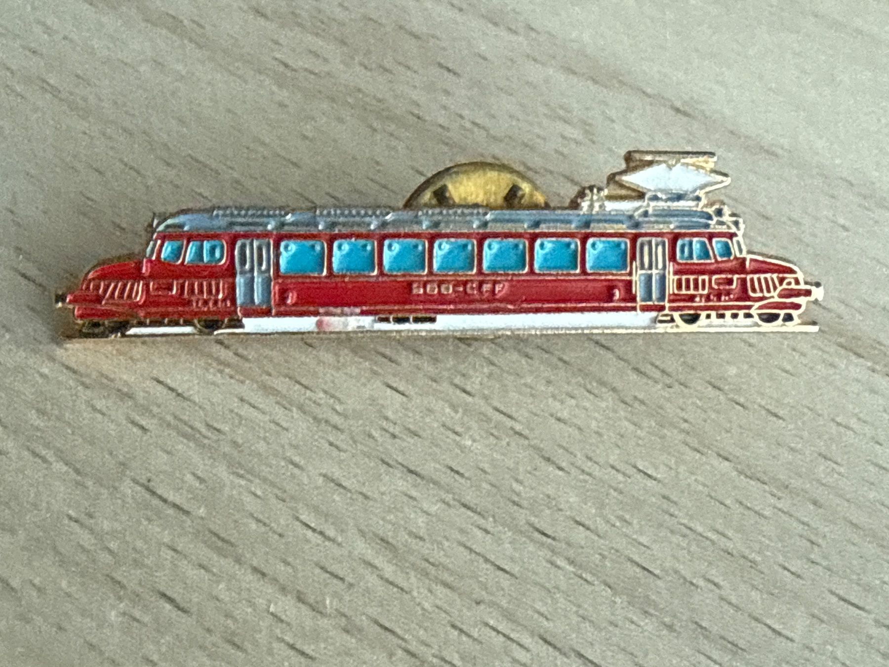 SBB/CFF/FFS Placchette & Badge: Pin SBB CFF FFS-Triebwagen A – Usato da Glattbrugg venduto da Schweigmatt