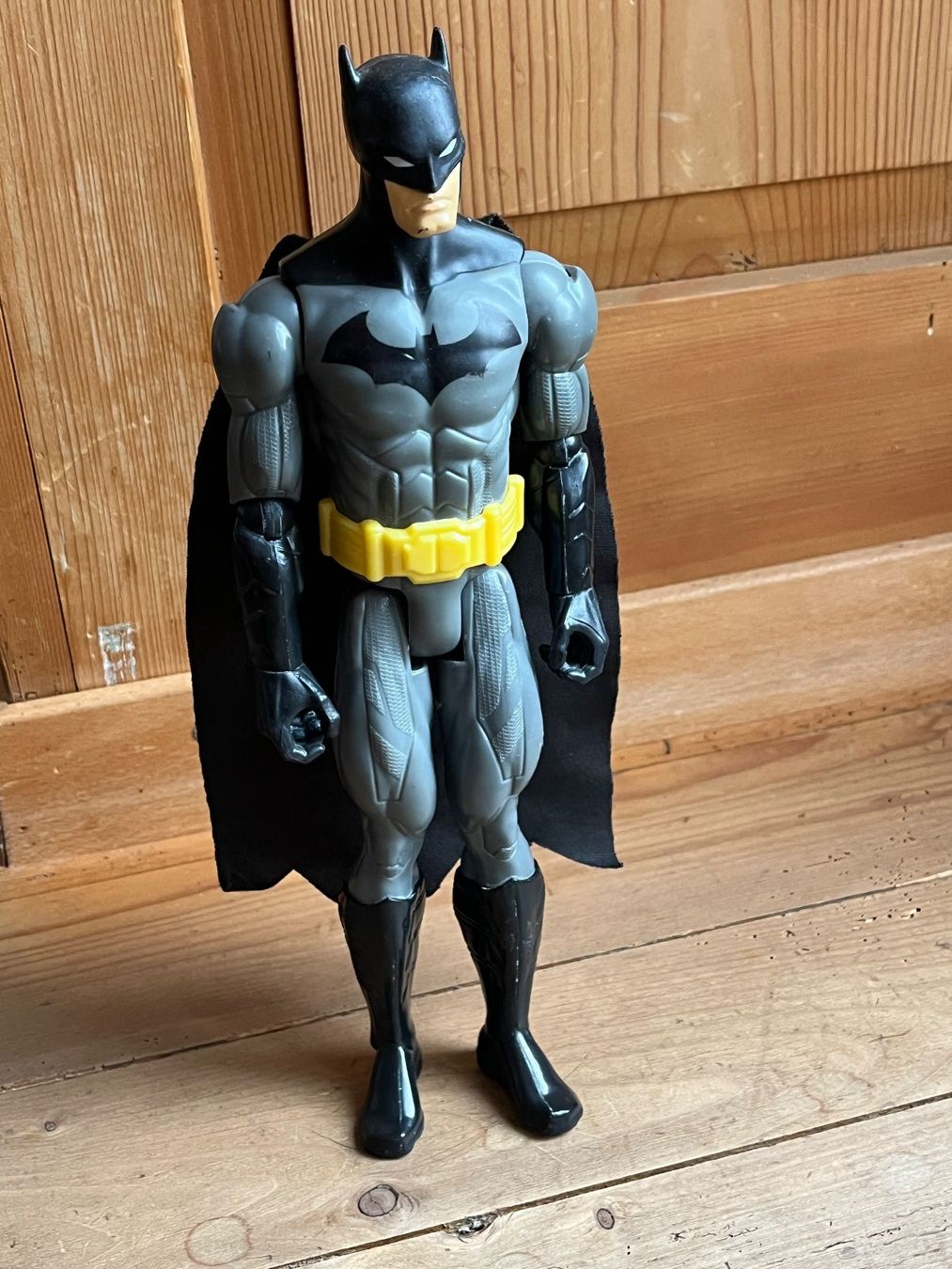 Statuette: Batman Action Figur von Mattel 30 cm – Usato da Winterthur venduto da Wusa01