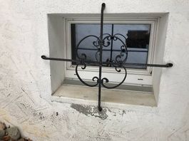 2 Schmiedeisen Gitter - handgefertigt