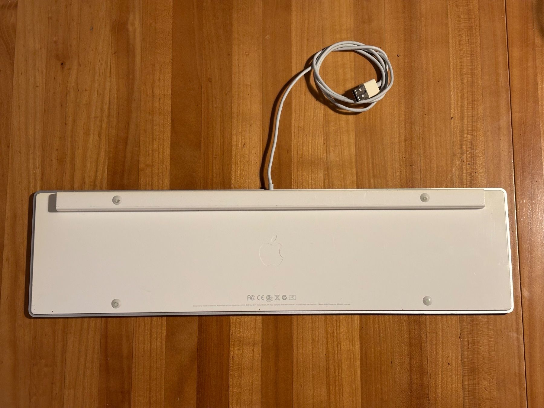 Apple Tastiere: Apple original Tastatur - kabelgebunden USB – Usato da Winterthur venduto da JAKU.SPACE 4