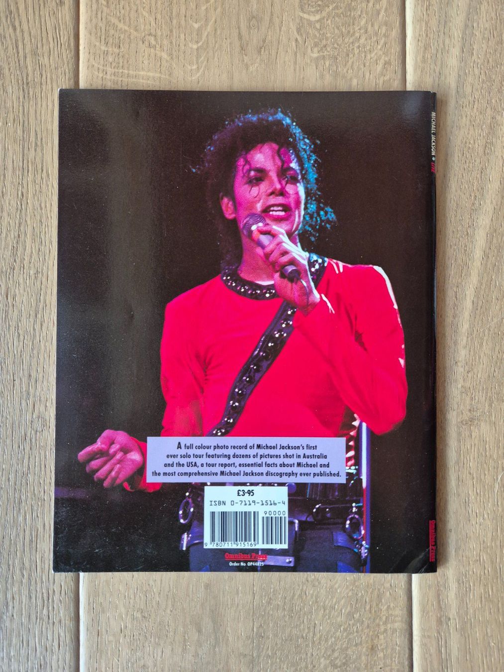 Libri: Michael Jackson Live photo Live (EN) – Usato da Savièse venduto da coeur88 3