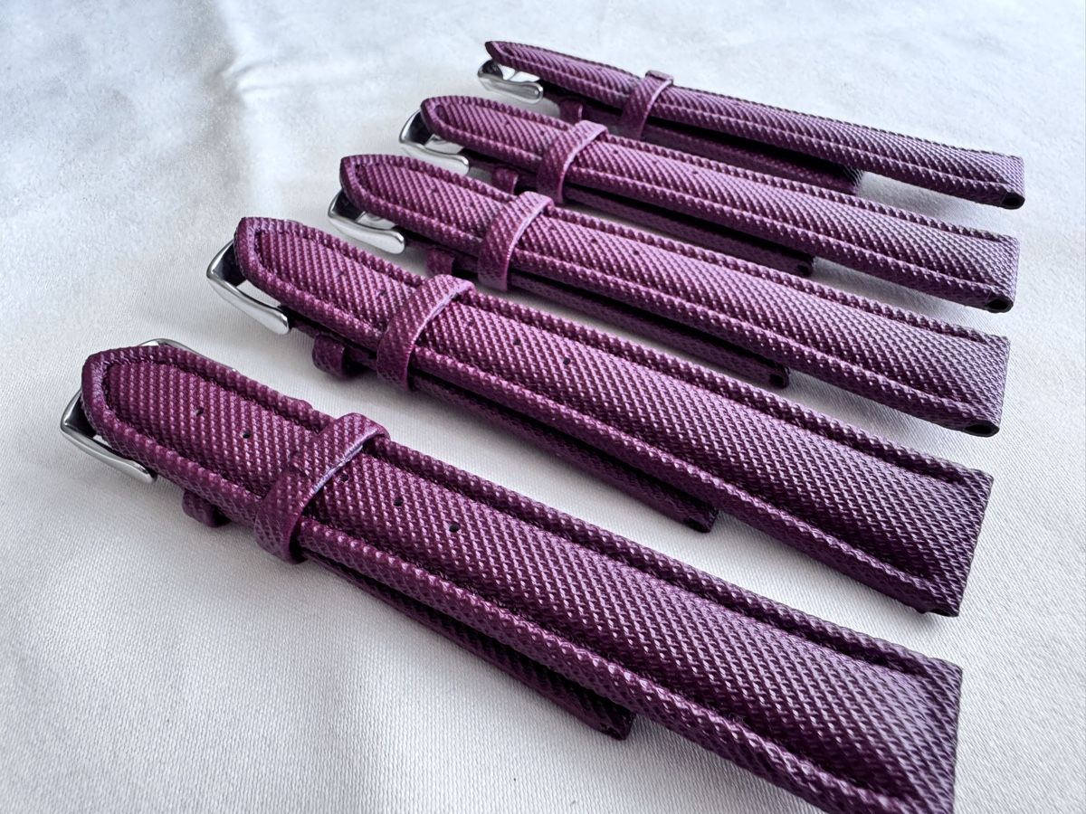 Bracciali & Braccialetti: 5 20mm NEW Purple Watch Straps, Textured – Nuovo (secondo la descrizione) da Zürich venduto da 613_g8jy 4