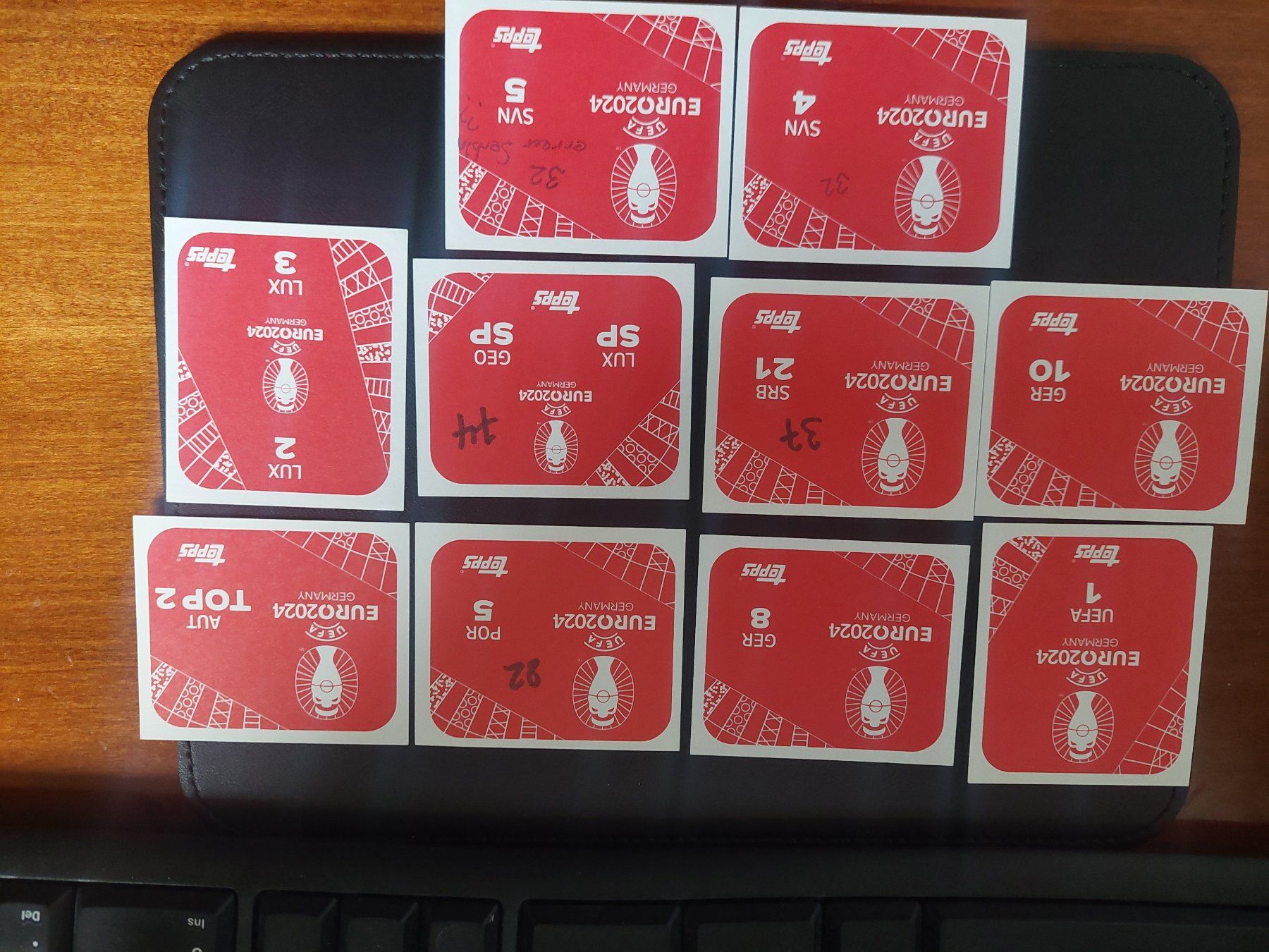 Topps Carte collezionabili: EURO 2024- 10x stickers – Usato da Biel/Bienne venduto da Deboma 1