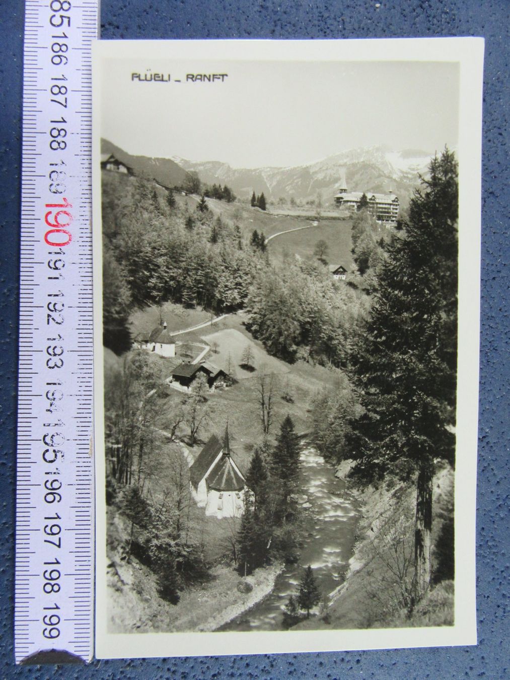 Cartes postales: FLÜELI-RANFT ONW AK LUFTBILD – D'occasion à Ettingen par Hausi4711
