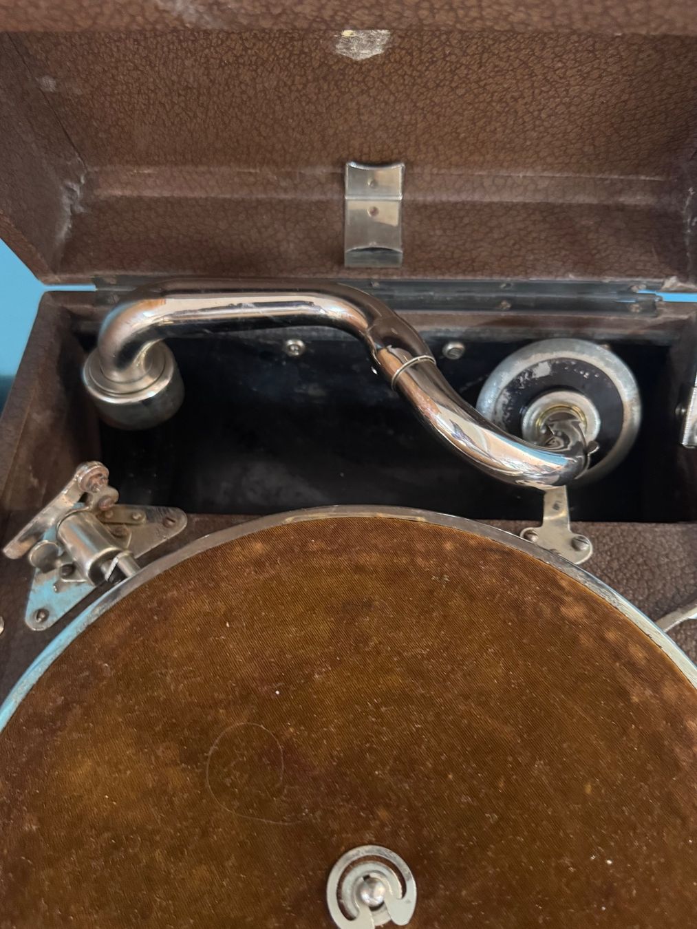 Plattenspieler: Alte Grammophon – Gebraucht aus Schlieren von Freundlich02 4