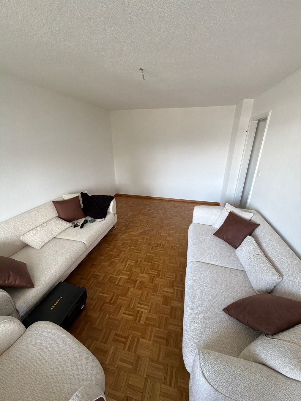 Divani: Garnitur 3-teilig Sofa Sessel hellbeige Neu! – Nuovo e nell'imballaggio originale da Zürich venduto da Idoly_Studio. 4