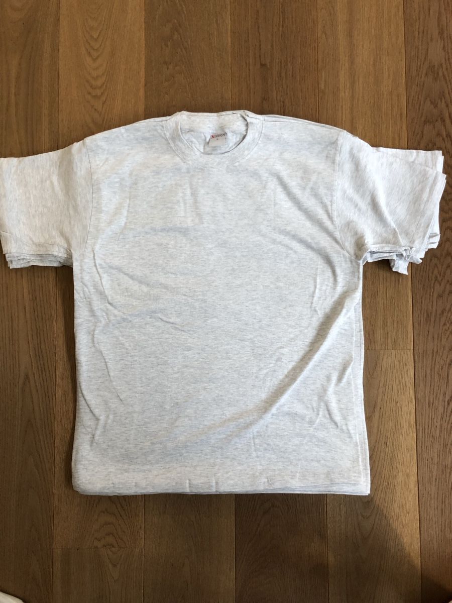 T-shirt: T-Shirt, 10 Stück, Gr L – Nuovo e nell'imballaggio originale da Basel venduto da LSK-MEM 1