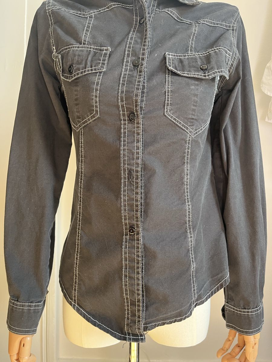 Blusen: Vintage Style Western Shirt, Size Small – Gebraucht aus Zürich von Melina.A 3