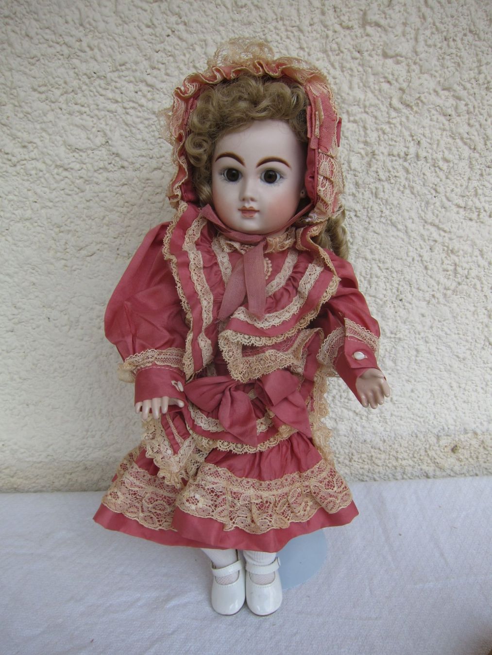 Bambole: Porzellan Puppe – Usato da Regensdorf venduto da Eri8057