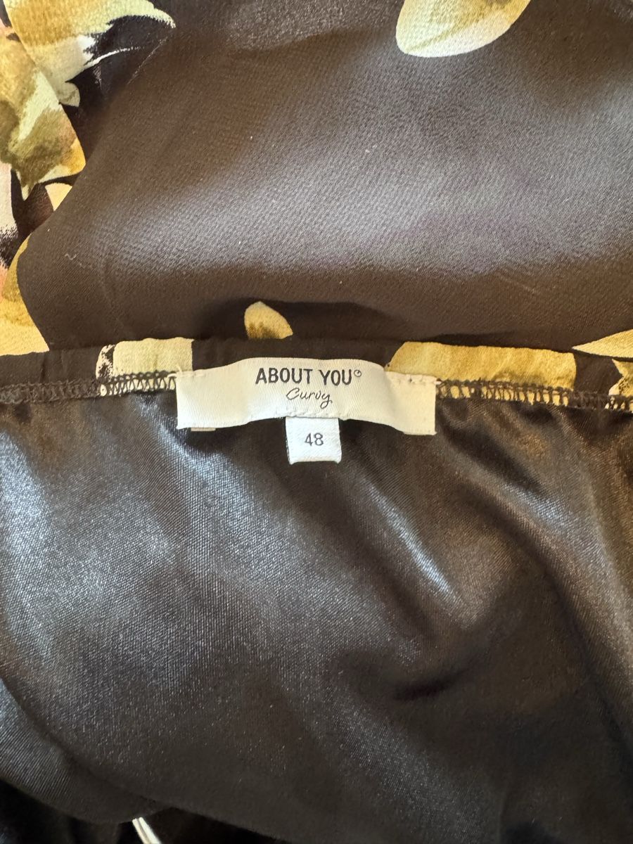 Vestiti: Kleid mit Blumenprint – Usato da Gattikon venduto da saxo16 1