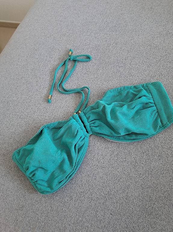 Costumi da bagno & Bikini: Beldona Bikinioberteil 38 E – Usato da Geuensee venduto da IsabelleF0102