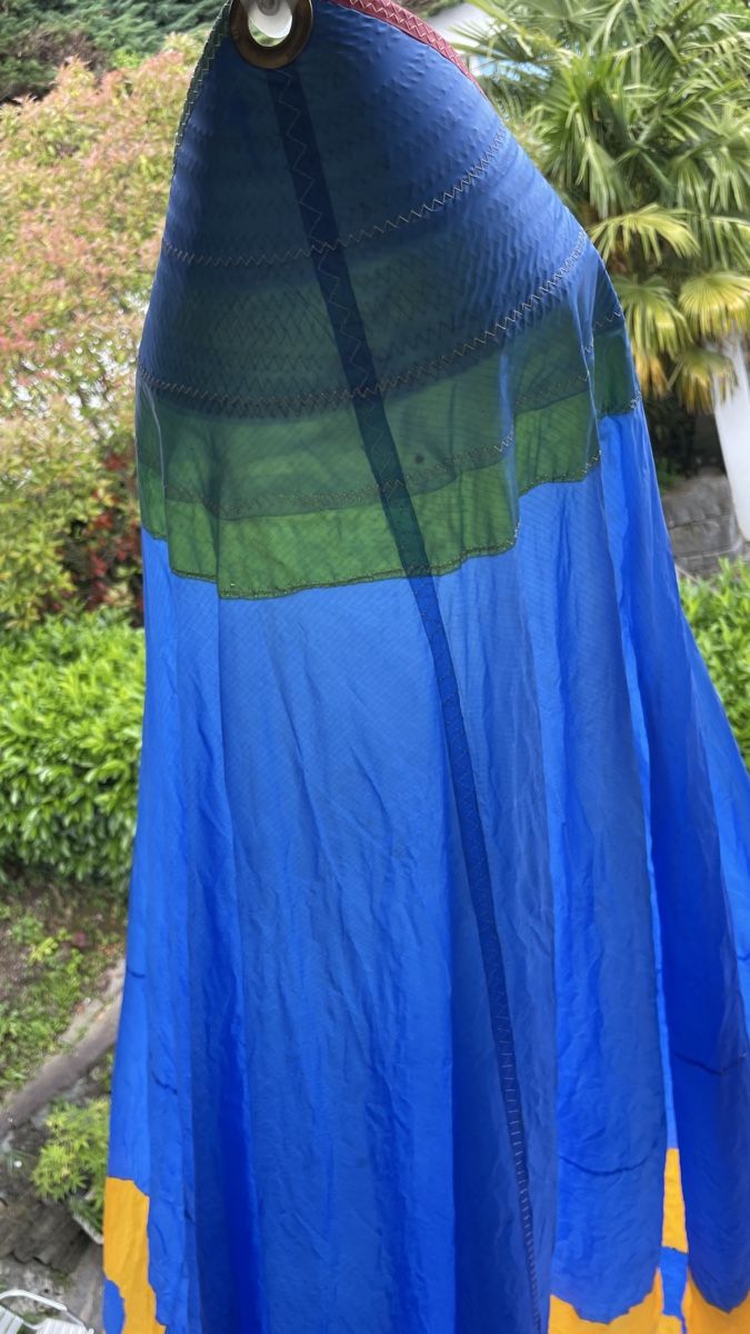 Altro: TOP: Spinaker-Segel blau gelb ca. 7m x 3m – Usato da Kriens venduto da Mikyy 2