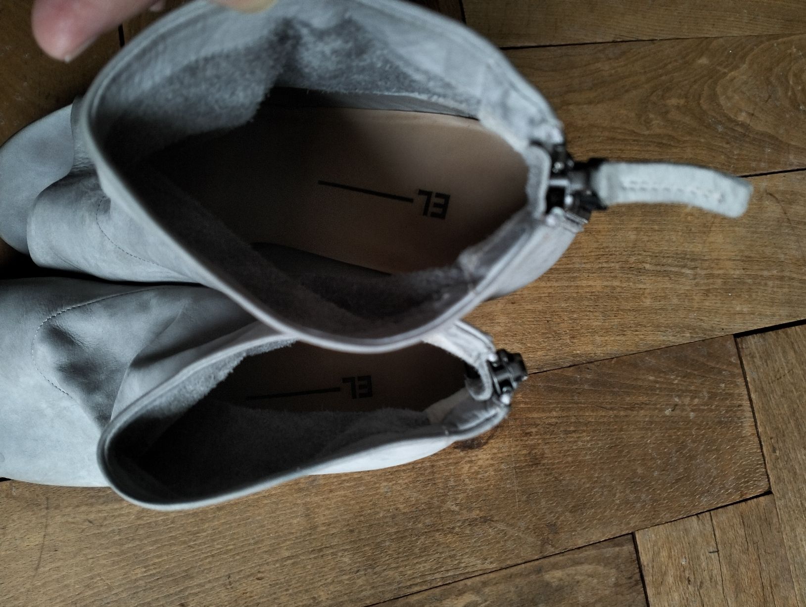 Damenschuhe: Tronchetto con zip, usata poco – Gebraucht aus Zürich von ottaviacaste 2