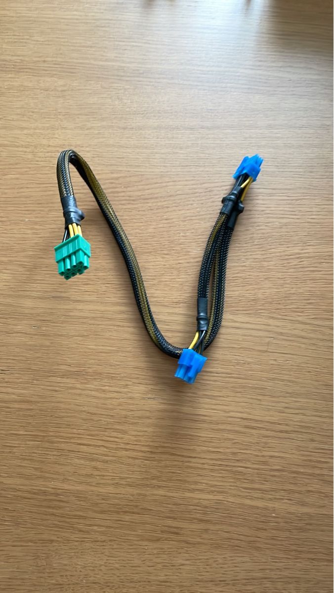 Cavi: PC Netzteil Kabel, GPU Stromkabel, Top Zustand – Nuovo (secondo la descrizione) da Zürich venduto da spo_zxm7