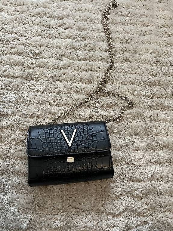 Taschen für Damen: Valentino Tasche  – Gebraucht aus Ibach von P.a.22