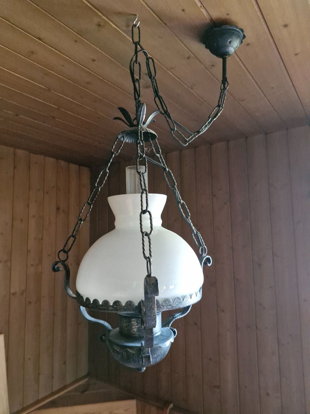 Lampade: Antike Hängelampe – Usato da Nennigkofen venduto da Adischl