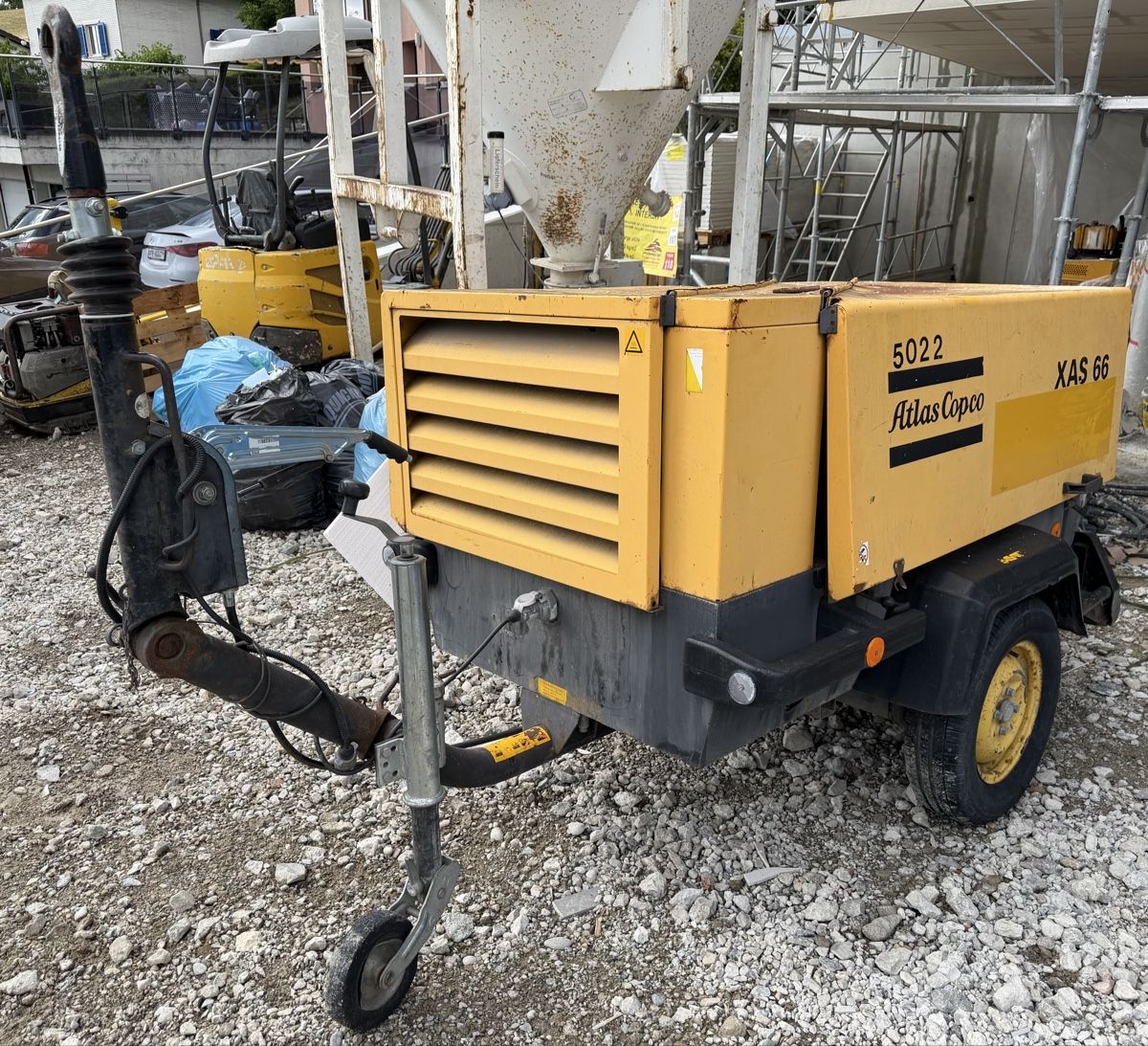 Atlas Copco Kompressoren: Baukompressor Atlas Copco XAS 66 – Gebraucht aus Schmitten FR von jimmy758