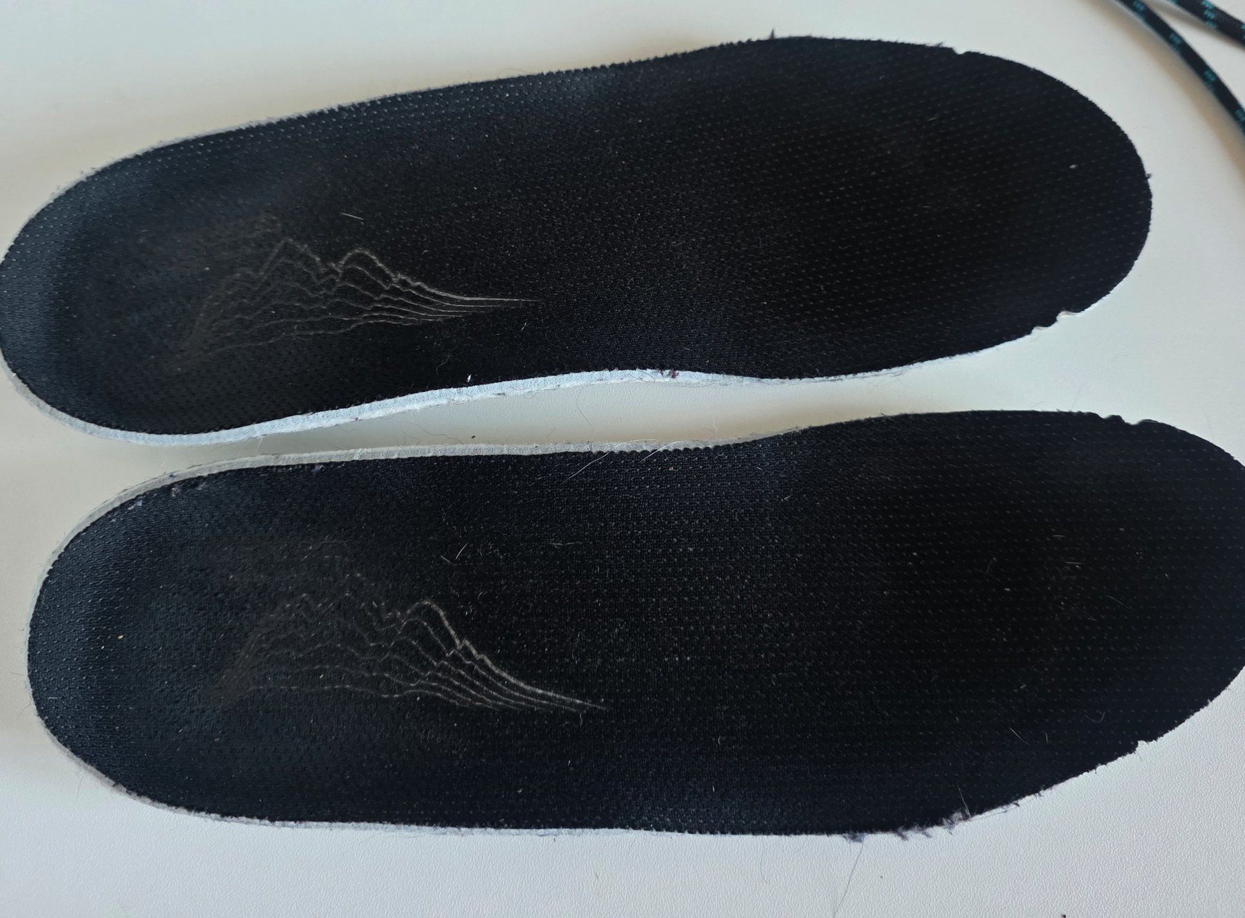 Lowa Chaussures femmes: Lowa Wanderschuhe Gr. 39 Gore-tex – D'occasion à Feldis/Veulden par vademecum 4