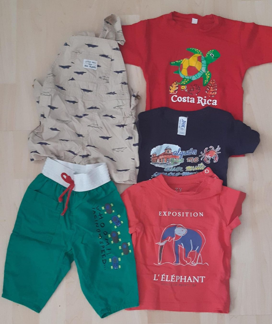 Kleiderpakete & -sets: Junge Kleiderpaket, 5 stk., Gr. 72-76, 12 Monat – Gebraucht aus sachseln von soficool