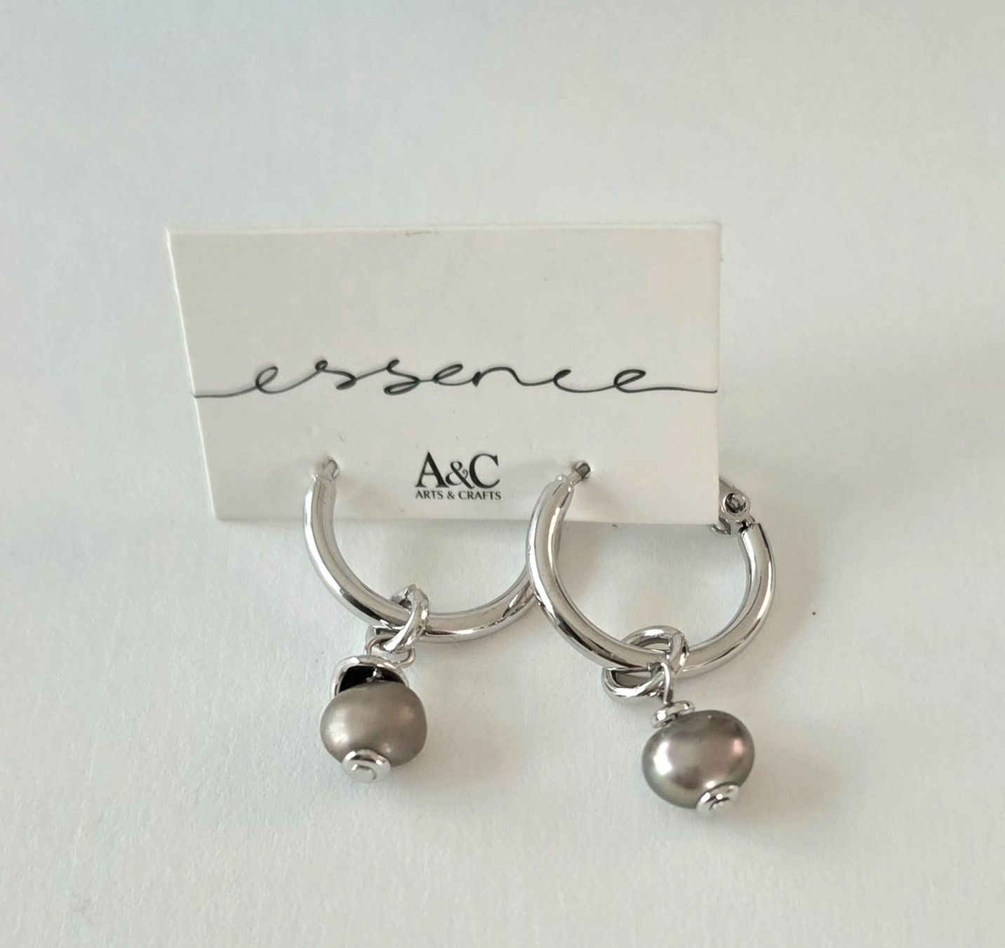Boucles d'oreille: Design Creolen mit Perlen - A&C neu – Neuf avec emballage d'origine à Uetikon am See par Springdream 3
