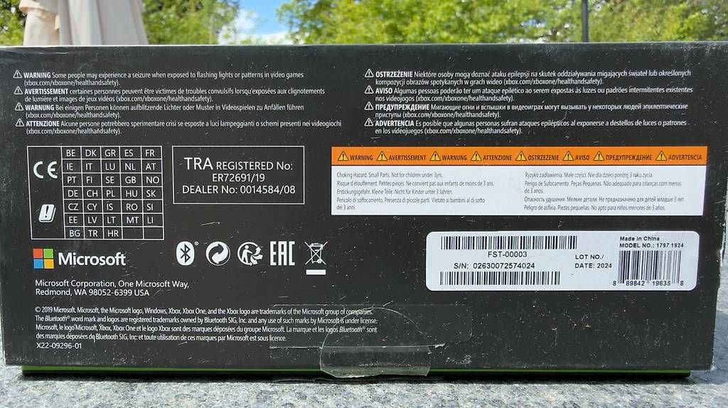 Controller: Xbox Elite Wireless Controller Series 2  NEU & UNBENUTZT – Gebraucht aus St. Gallen von Mahey 3