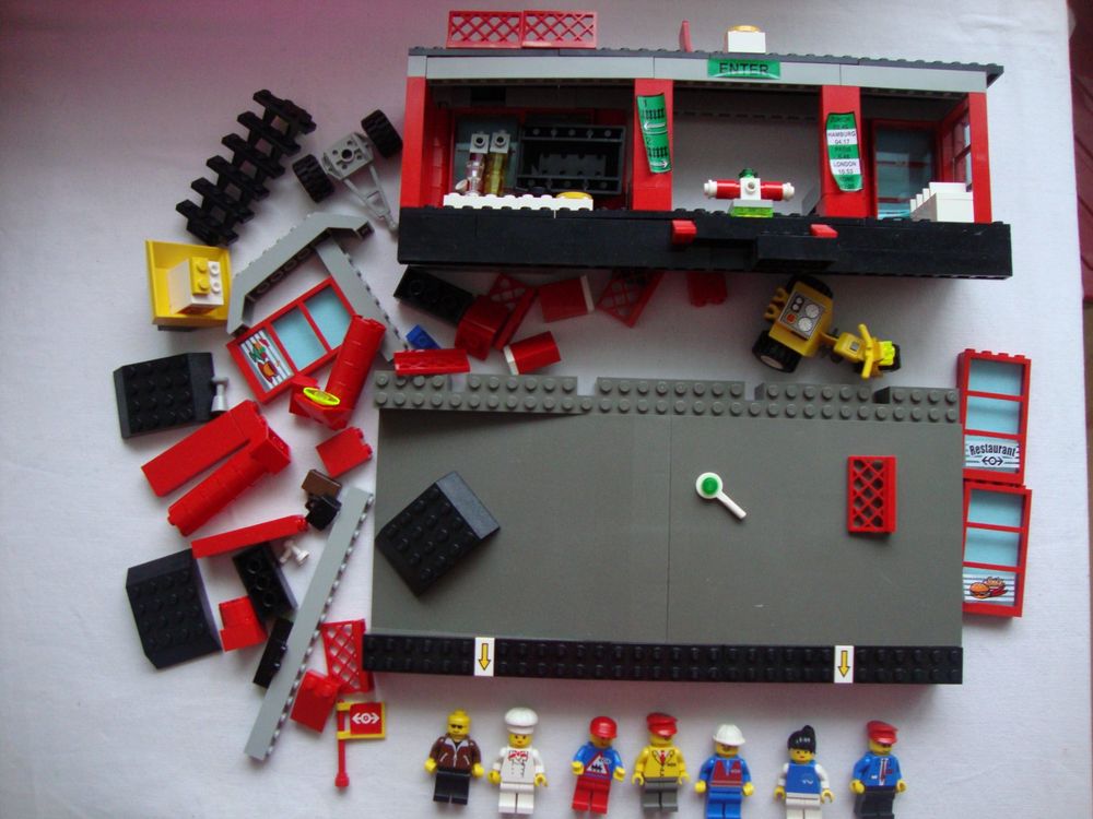 LEGO System 4556 Bahnhof Express mit Anleitung (Gebraucht) in ...