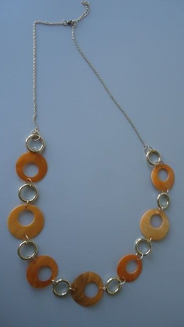 Catenine: Sommer Statement Halskette, orange-goldfarben – Usato da Ergisch venduto da Haemmerli59 2