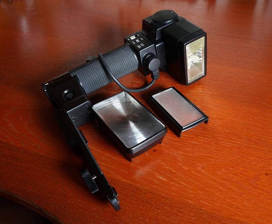 Canon Flash: Canon Speedlite 533G Stabblitz mit Zubehör – Usato da Spreitenbach venduto da Salesmanship 4