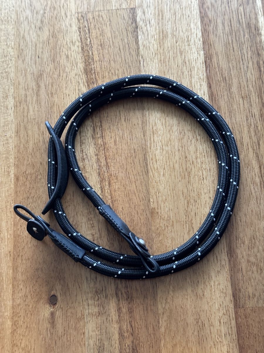 Altri Accessori: SmallRig Kameragurt Seil und Leder Neu, ca 100cm – Nuovo (secondo la descrizione) da Luzern venduto da Ex-Raudi 1