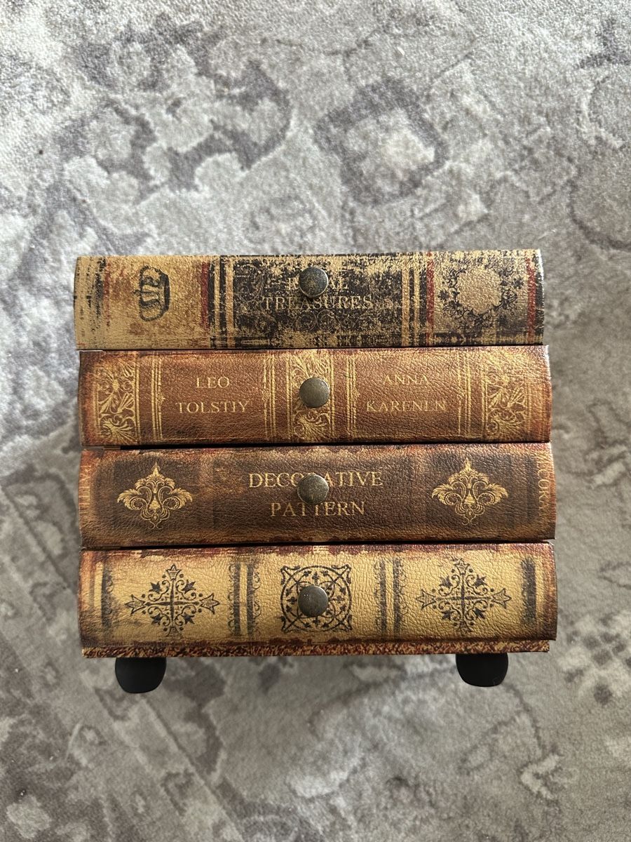 Autres bijoux: Schmuckschatulle – D'occasion à Toffen par Yulieboo