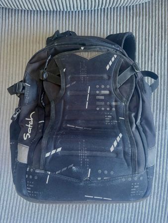 Satch Schul-Rucksack mit Reflektorenmuster