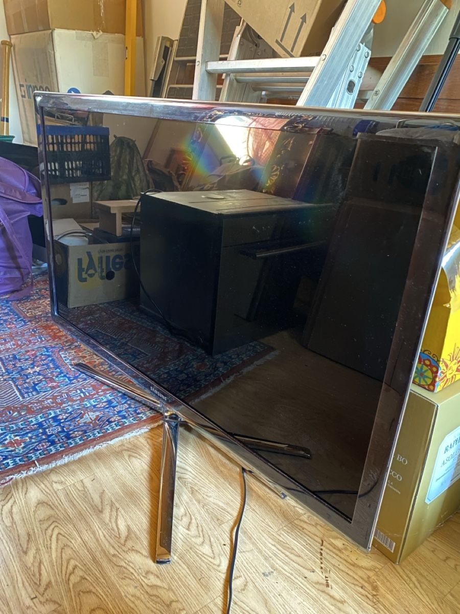 Televisori: Samsung Fernseher UE46C7700WS – Usato da Solothurn venduto da damomami