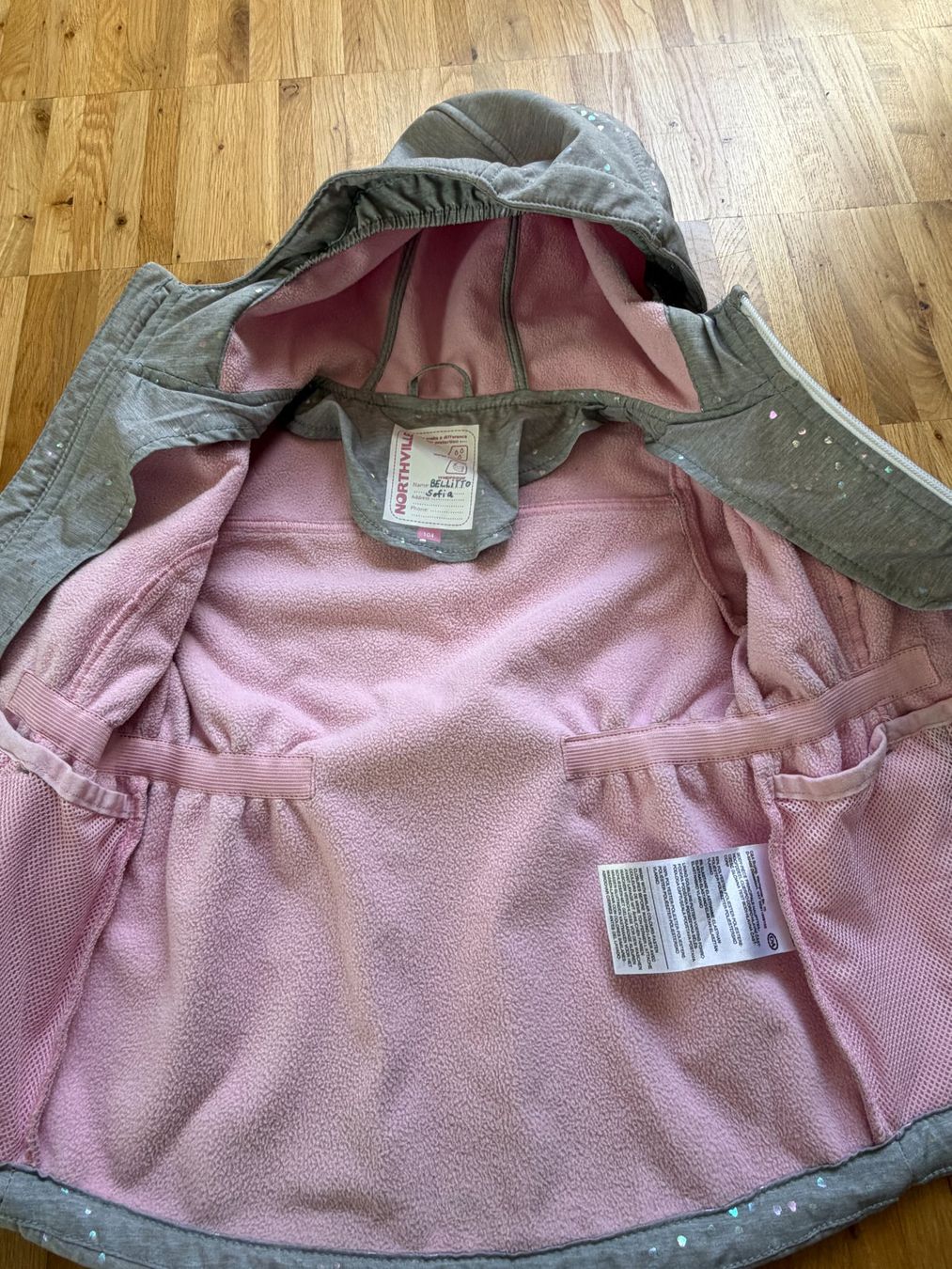Jacken & Mäntel: Kinder Jacke Grösse 104 – Gebraucht aus Kloten von phug 2