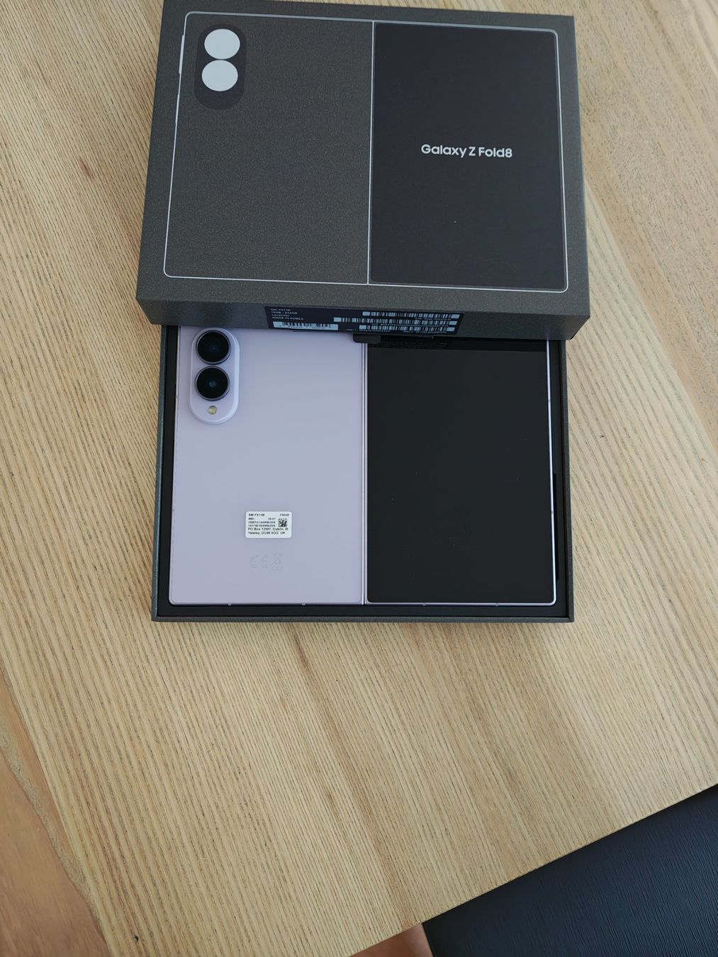 Samsung Handys / Smartphones: Samsung Galaxy Fold 8 – Gebraucht aus Landquart von mueller-pitsch