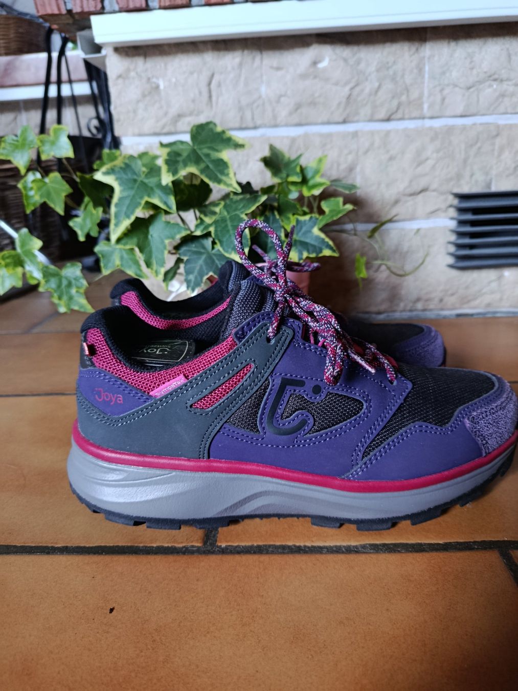 Joya Damenschuhe: Joya chaussures de marche – Neu (gemäss Beschreibung) aus Malleray von oce_d6v9 1