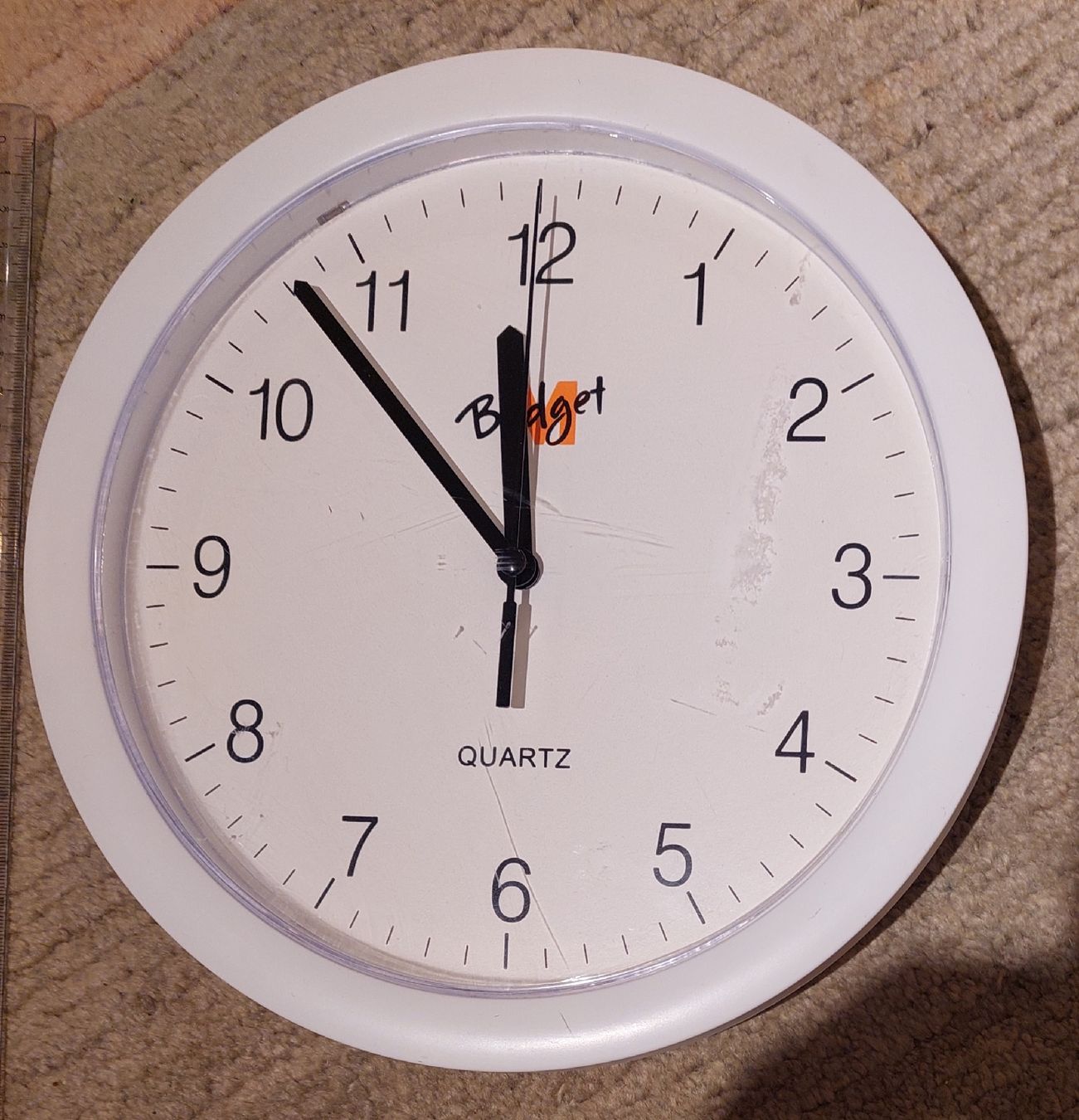 Montres: Wanduhr, 25cm Durchmesser  – D'occasion à Zürich par Cortin
