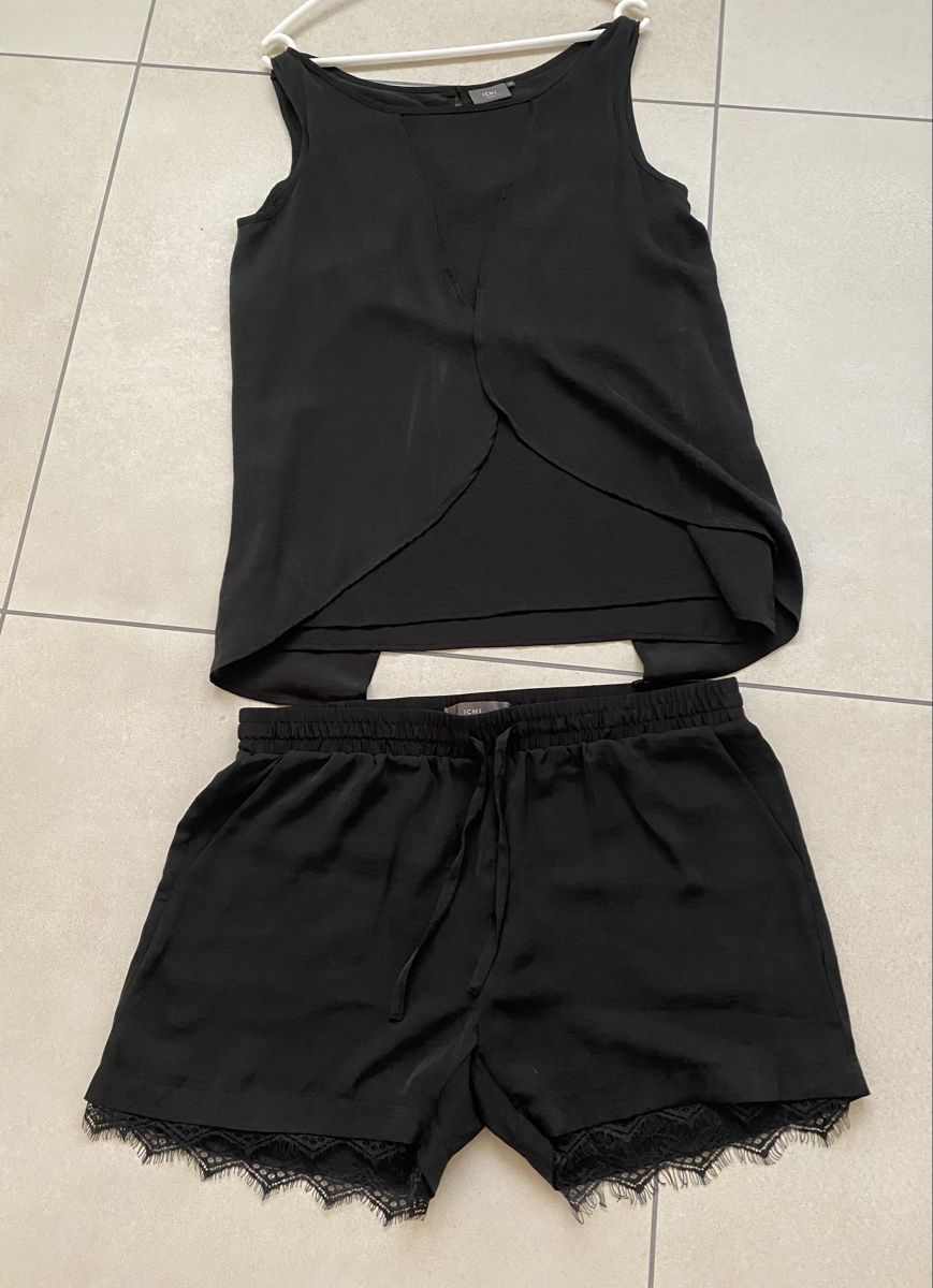Lotti di vestiti: Kombi Shorts & Shirt ICHI – Nuovo (secondo la descrizione) da Eglisau venduto da Lara0