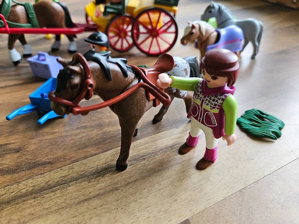 Spielzeuge: Playmobil Kutscher – Gebraucht aus Neudorf von Vogelhof 1