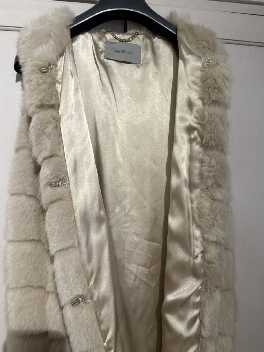 Marella Gilets & Westen: Marella  – Gebraucht aus Biel-Benken BL von lsm_l87l 1