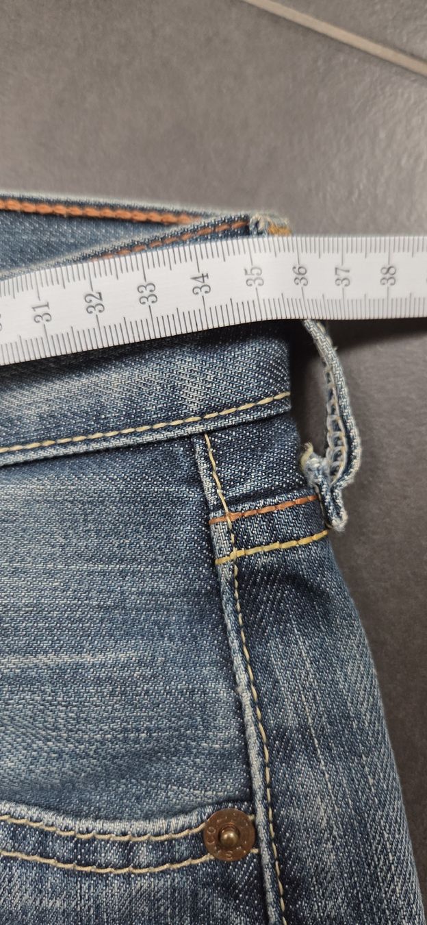 Levi's Jeans: Levis 501 Gr. 27/32 – D'occasion à Lyss par Urma5 1