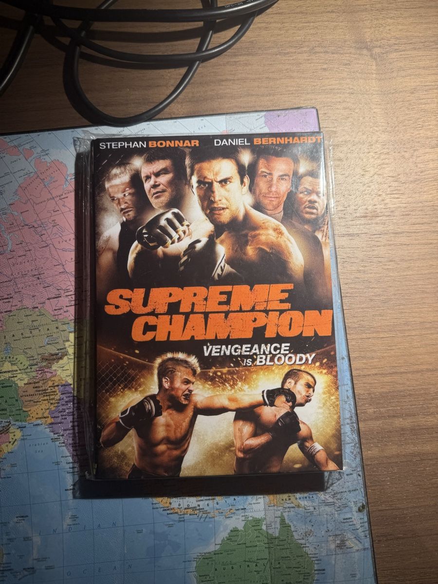 Tutti i DVDs: Supreme Champion kleine Hartbox – Usato da Flaach venduto da Filmklopper87