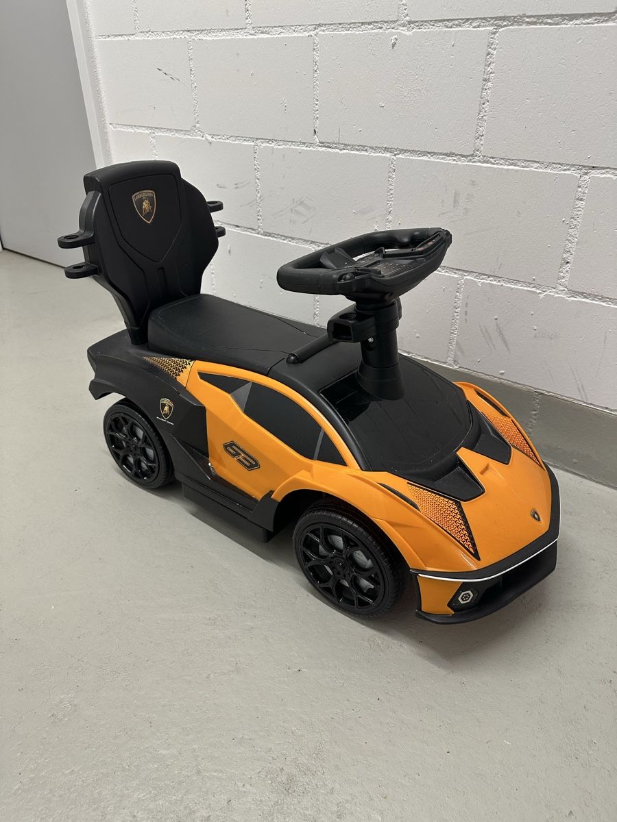 Veicoli per bambini: Lamborghini Kleinkinderwagen – Usato da Bülach venduto da G_o_k_i