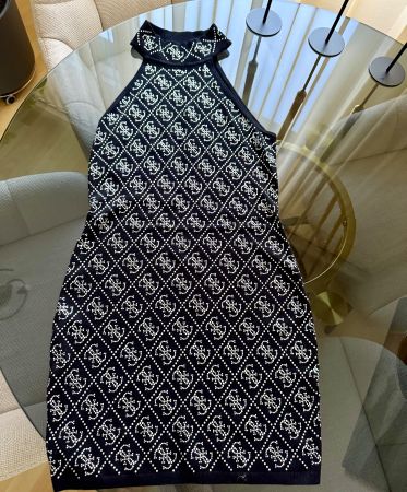 Guess Kleid, Grösse M, schwarz mit Strass -Top Zustand!