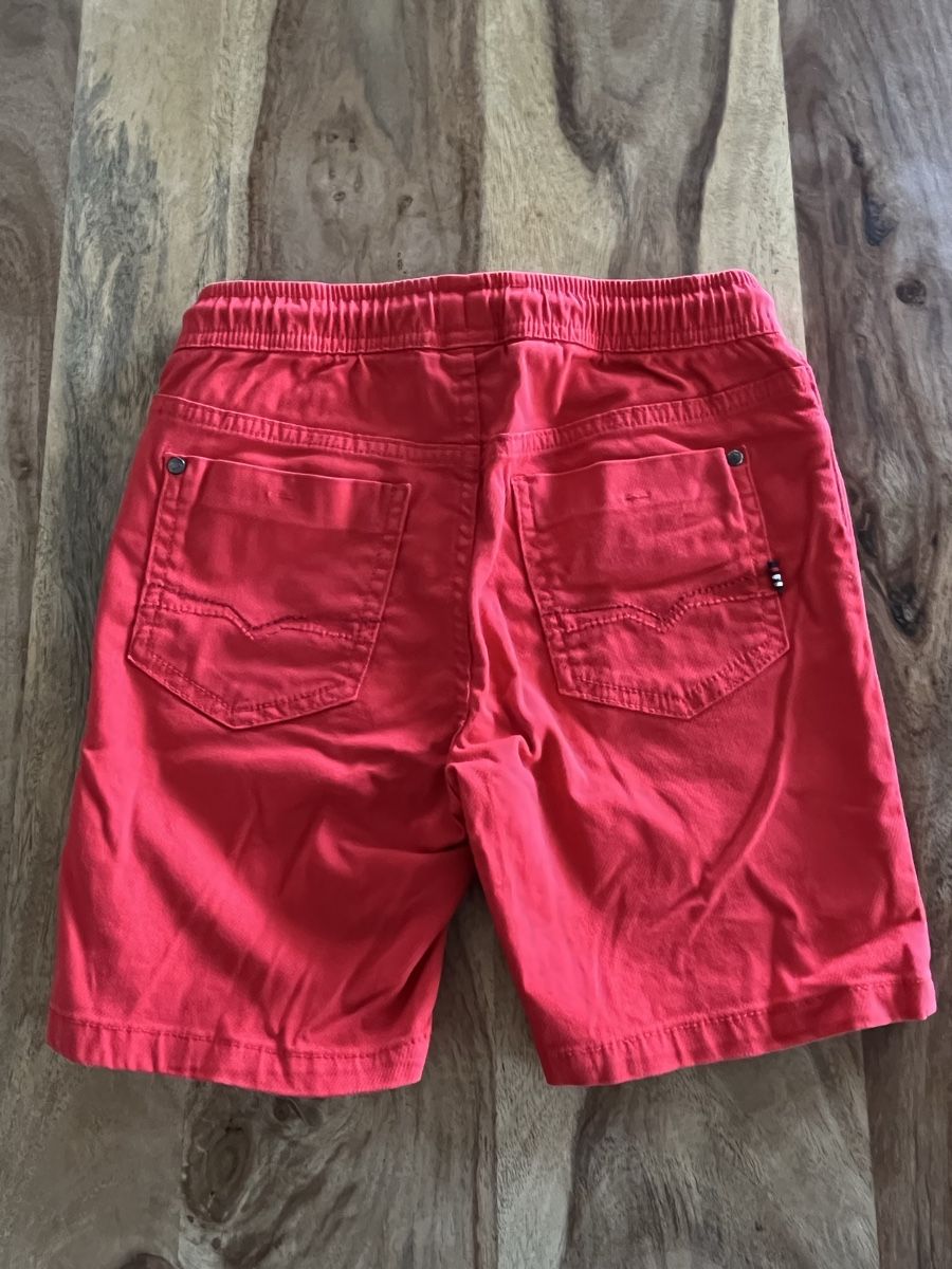 Mayoral Pantaloni: Mayoral Shorts Gr.5 – Usato da Embrach venduto da mabrielle 2