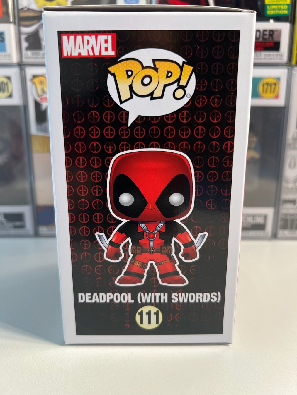 Funko Statuette: Funko POP! Plus Deadpool - Deadpool (Two Swords) (X-Force) – Nuovo e nell'imballaggio originale da Le Mouret venduto da perfectbijou 1