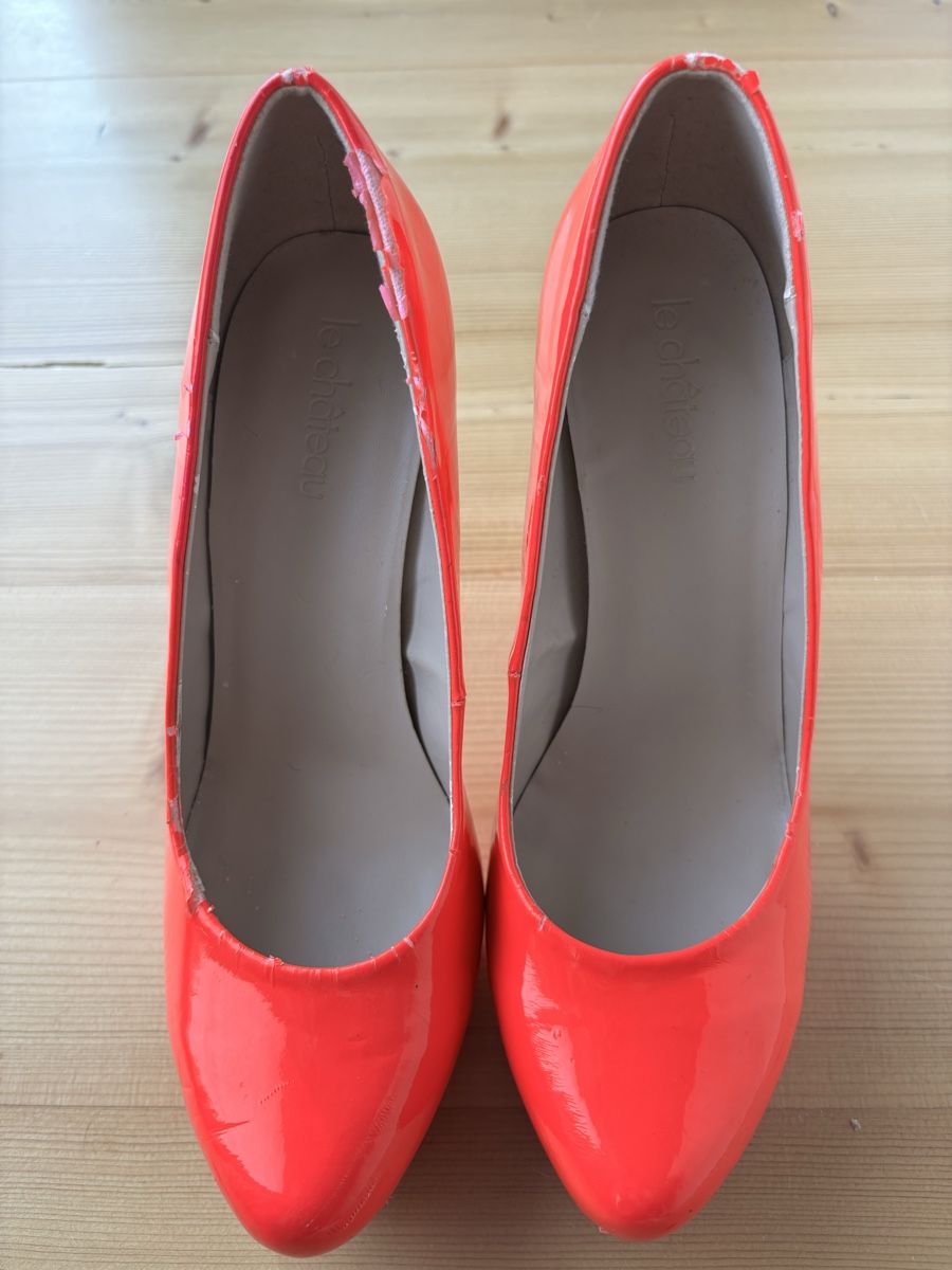 Damenschuhe: Escarpins vernis rose flashy, taille 38-39 – Gebraucht aus Sion von tchana77 1