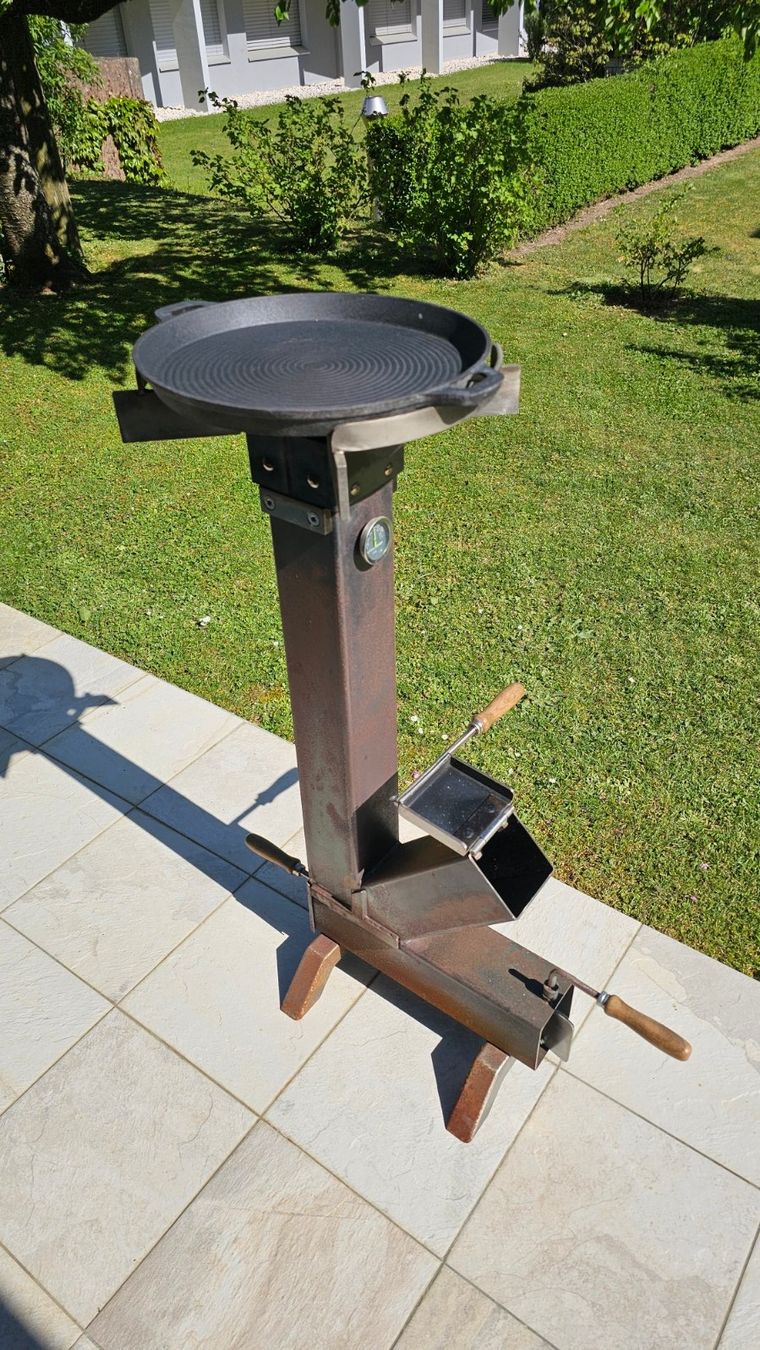 Grills: Raketenofen, Dutch Oven, Grill,BBQ – Gebraucht aus Egerkingen von Adidi0 1
