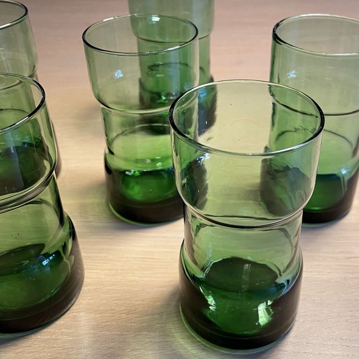 Bicchieri: 10 Gläser•Vetro verde di Empoli – Usato da Winterthur venduto da gutDingmint 3